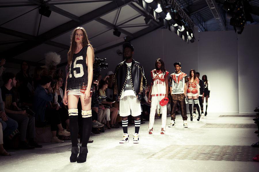 Thème de 3ème année styliste de mode- All Star