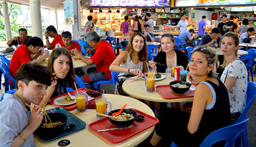 premier déjeuner à singapour