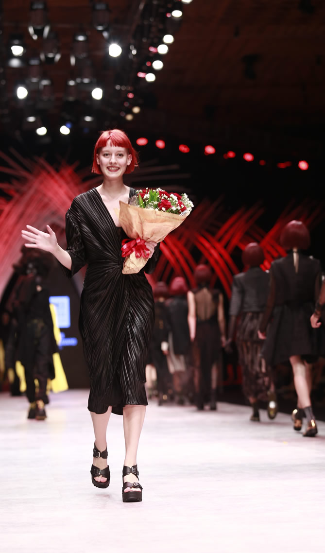 collection mode marion besenbruch