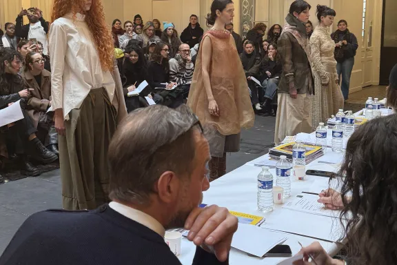 jury CREA